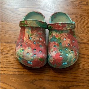 hydrodipped crocs